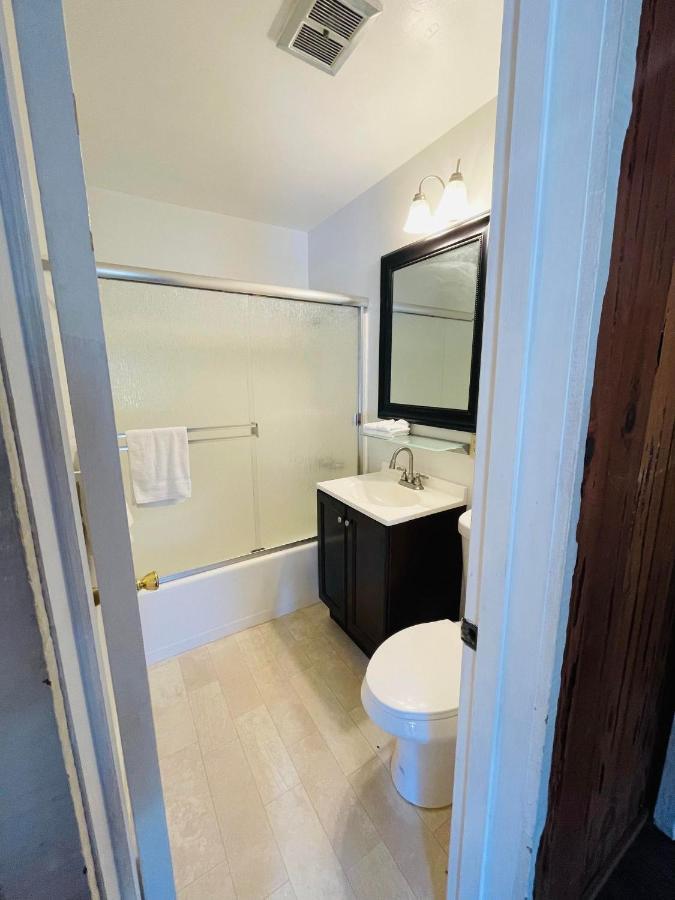 Riverfront Lodging Shady Cove المظهر الخارجي الصورة