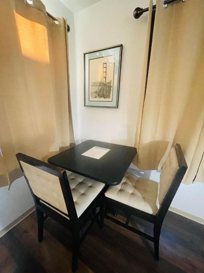 Riverfront Lodging Shady Cove المظهر الخارجي الصورة